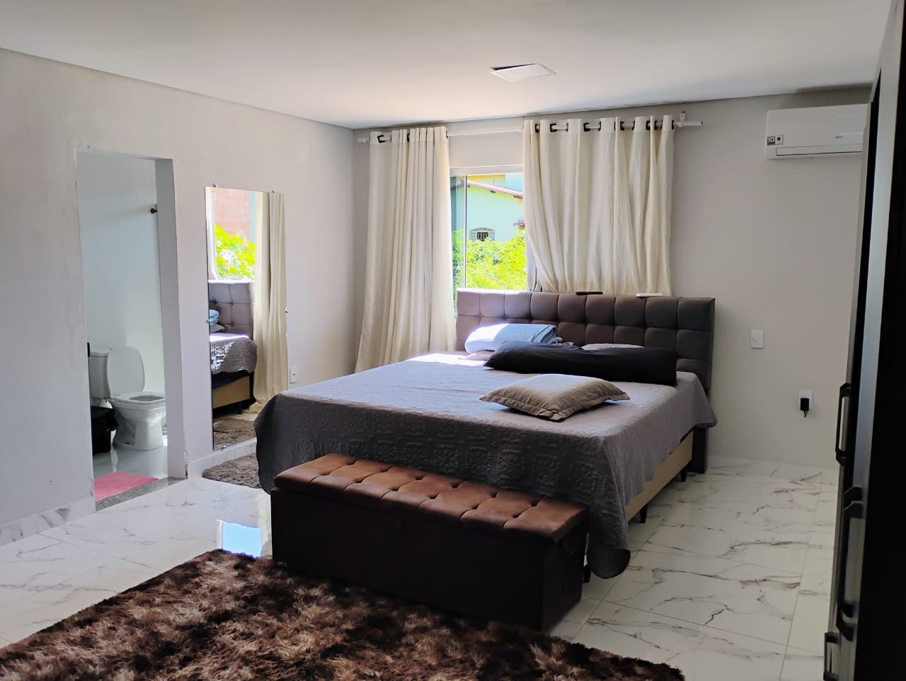 Casa Duplex 04 Qts