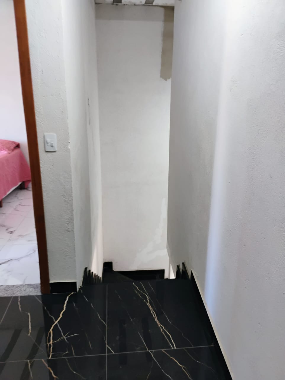 Casa Duplex 04 Qts