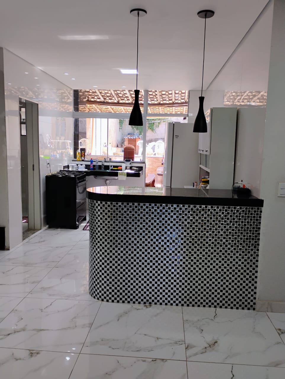 Casa Duplex 04 Qts