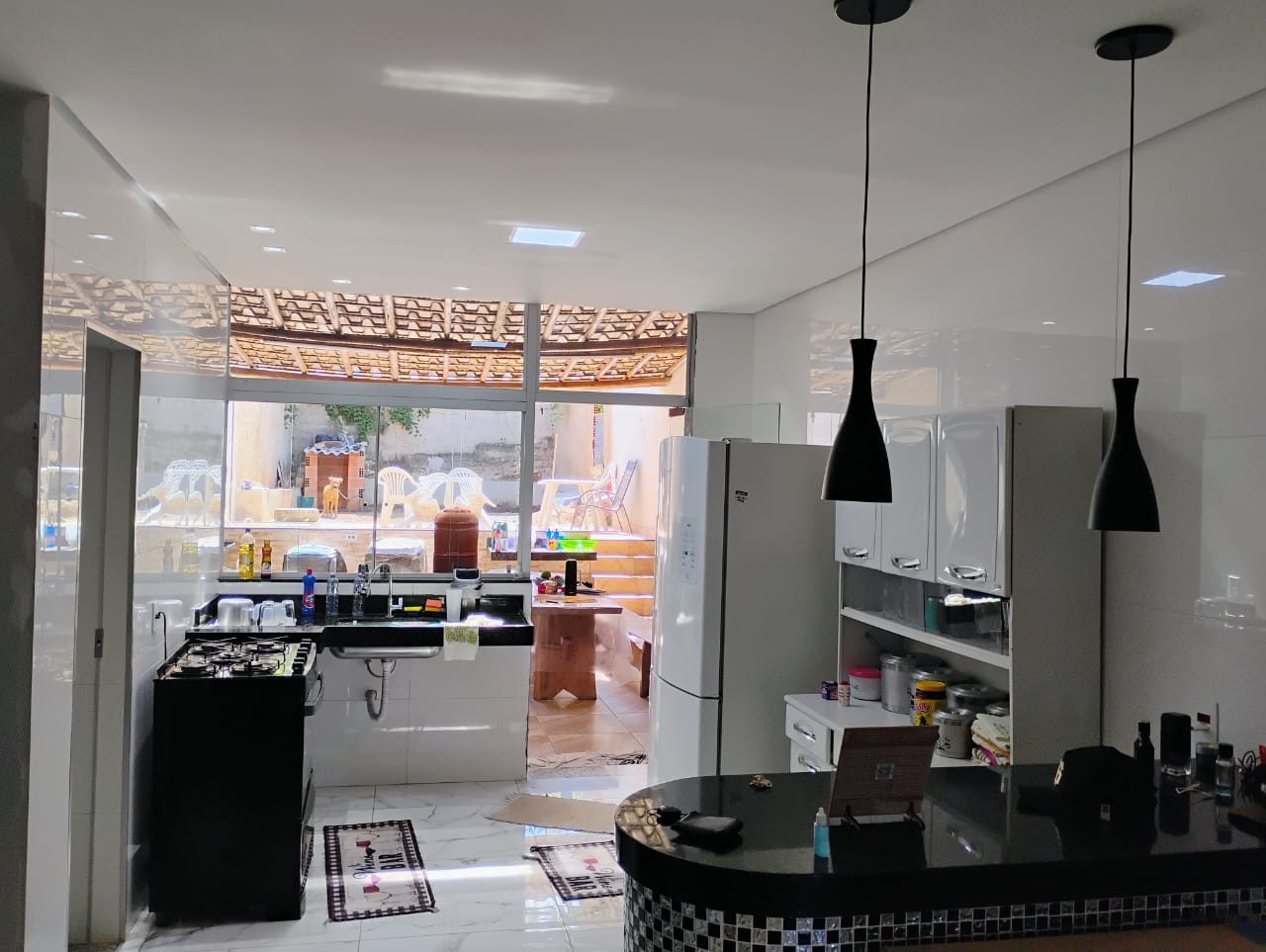 Casa Duplex 04 Qts